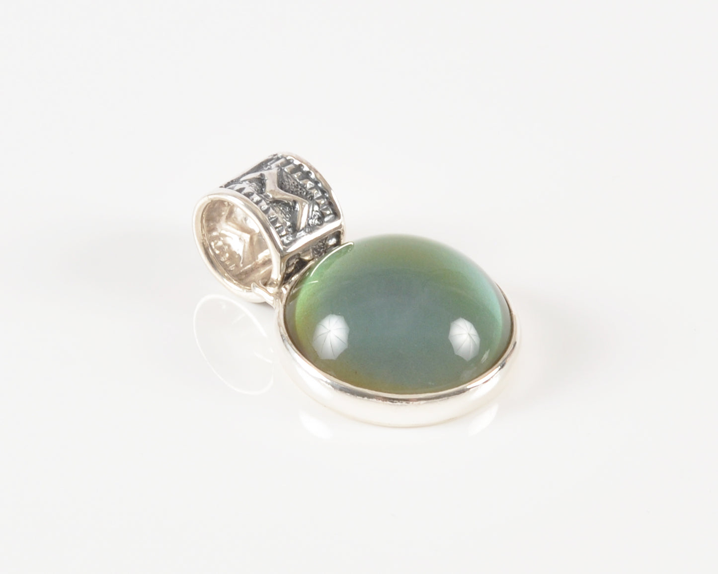 Mirage-21x9mm Medium Mood-Sterling Silver-Color Changing-Quantity 1 Jewel Pendant Tamara Scott Designs