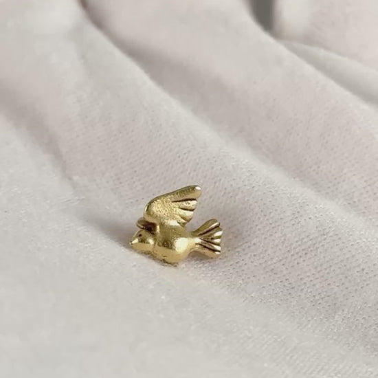 Pewter Charm-9.5x7mm Tiny Bird-Antique Gold-Quantity 1