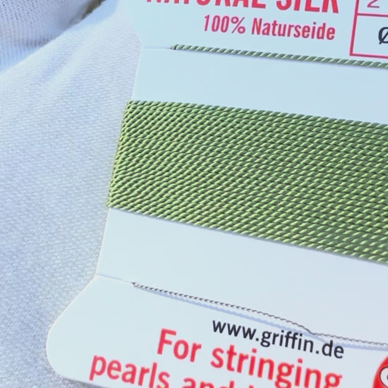 Griffin natural silk bead cord size 4 jade green with attached twisted needle 2 meter card