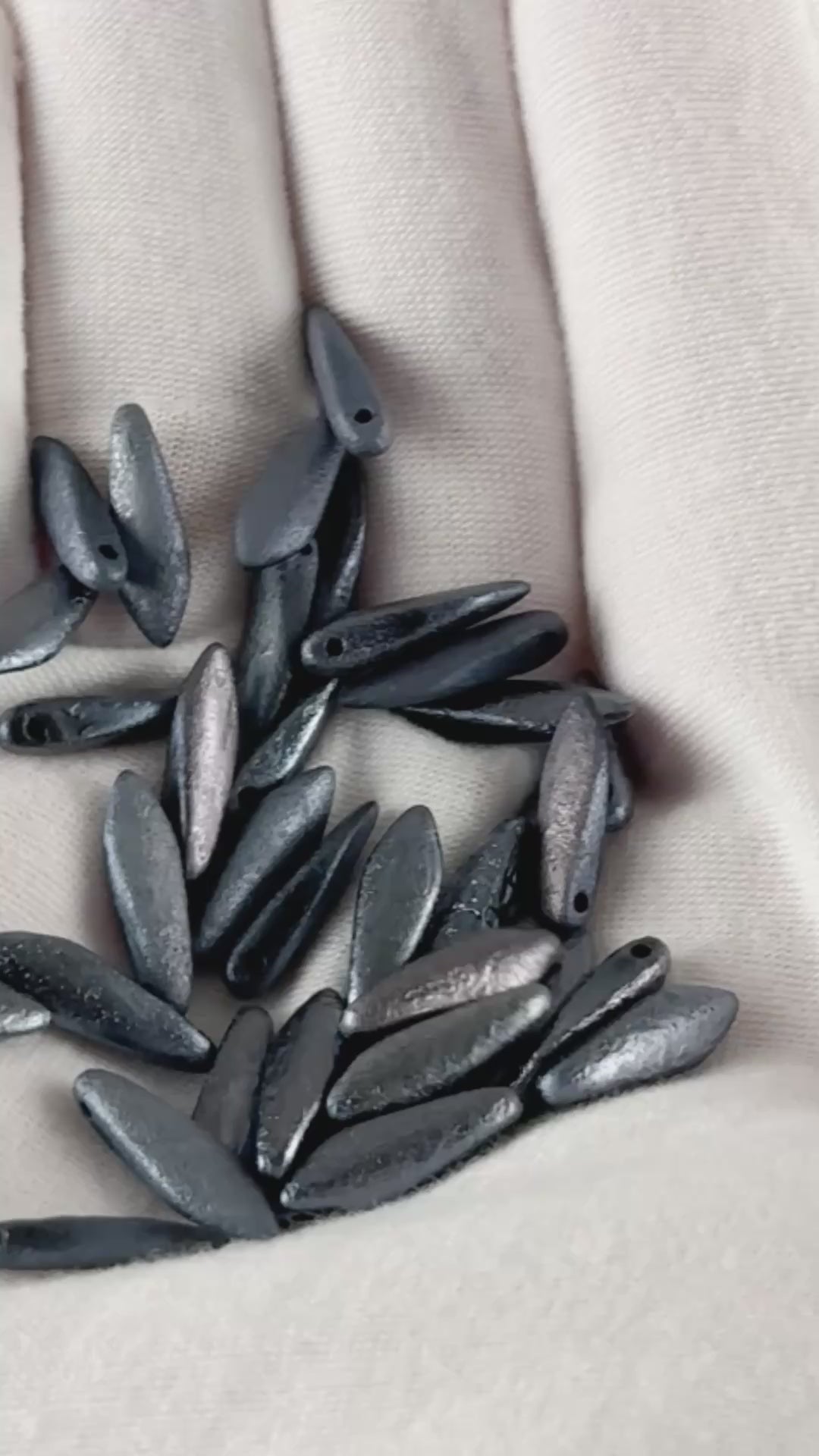 Czech Glass-5x16mm Dagger Bead-Jet Etched Full Lagoon-Etched-Czech-Quantity 20