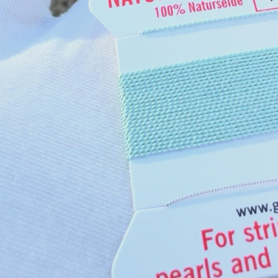 Griffin natural silk bead cord size 4 turquoise with attached twisted needle 2 meter card