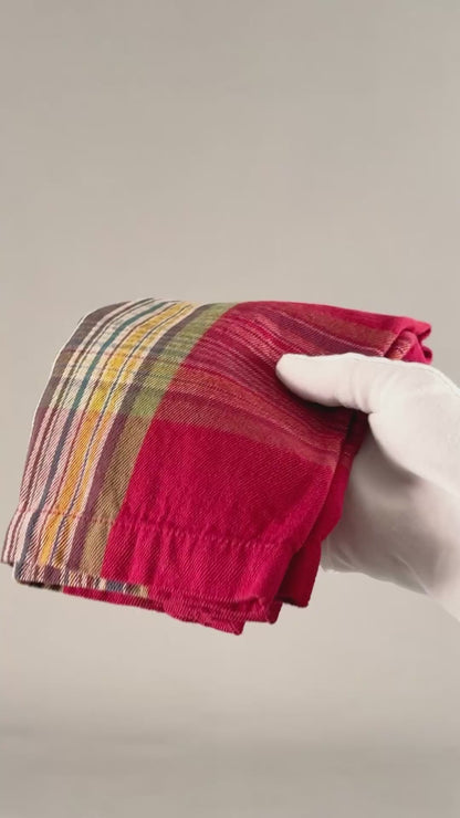 Pottery Barn Stewart Tartan Plaid Cotton Standard Size Napkin-Red Green Christmas-Quantity 1