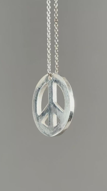 Casting Charms-25mm Peace-Silver-Quantity 1