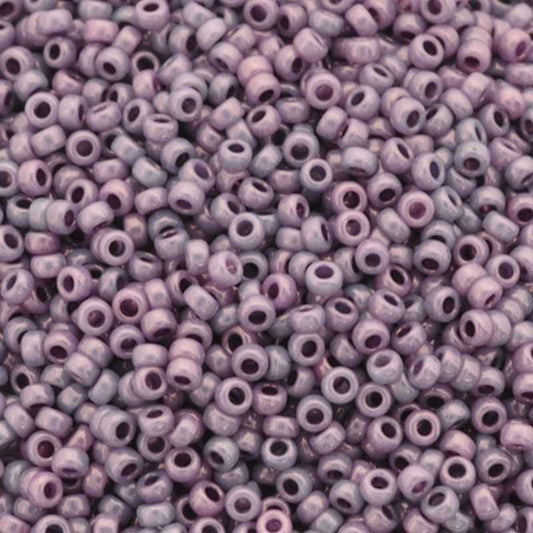 Seed Beads-15/0 Round-402 White Opaque Lila Vega Luster-Miyuki-7 Grams